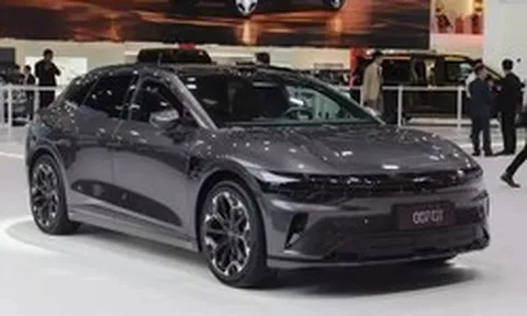 Ngành ô tô điện bắt đầu ‘ngấm đòn’ từ lạm phát AI