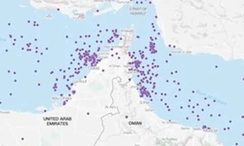 Iran vẫn cho phép tàu hàng đi qua eo biển Hormuz với điều kiện “đặc biệt”