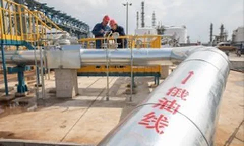 Startup Trung Quốc tuyên bố làm ra xăng từ không khí và nước: chuyên gia cảnh báo giá không rẻ và hồ sơ công ty quá đáng ngờ