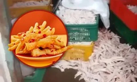 Bê bối thực phẩm bẩn rúng động Trung Quốc: Công nhân thừa nhận không dám ăn món chân gà do chính mình sản xuất