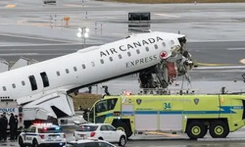 Vụ máy bay chở khách “nát đầu” vì đâm xe cứu hỏa: Tiếng hô tuyệt vọng của kiểm soát không lưu