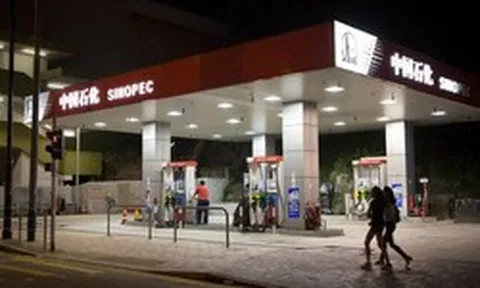 Cách Việt Nam không xa, nơi này đang bán xăng 115.000 đồng/lít