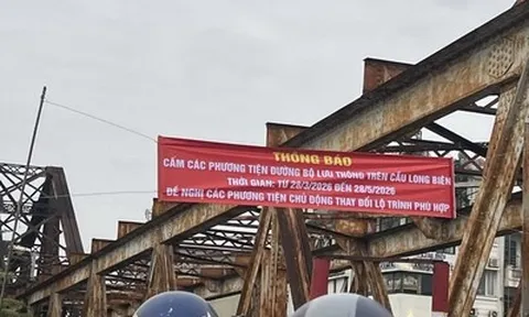 Hà Nội tạm cấm xe đi qua cầu Long Biên trong 2 tháng để sửa chữa