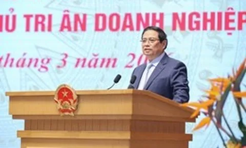 Thủ tướng họp thúc đẩy tăng trưởng 2 con số, tri ân doanh nghiệp