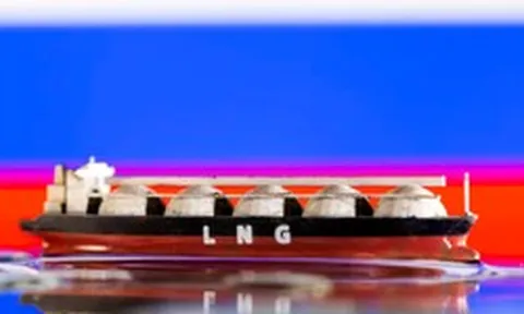 Thiếu khí đốt trầm trọng, EU nhận lời cảnh báo 'lạnh người' từ Nga: Có thể ngừng bán LNG ngay lập tức