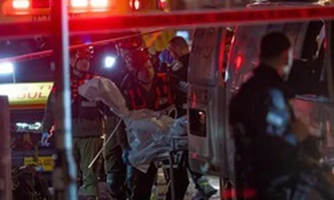 Lực lượng Houthi tham chiến ở Trung Đông, phóng tên lửa đầu tiên vào Israel