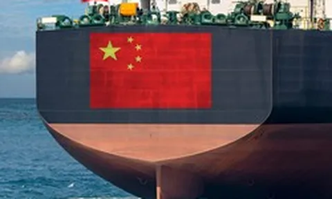 Iran làm điều đặc biệt ở Hormuz, ông Donald Trump lại lên tiếng đe dọa