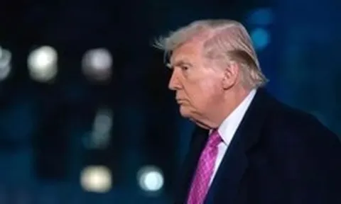 Tổng thống Mỹ Trump tuyên bố thời gian sắp cạn, Iran cảnh báo cứng rắn