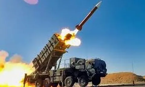 Saudi Arabia thiệt hại hơn 10 tỷ USD, nguồn Patriot và THAAD giảm mạnh