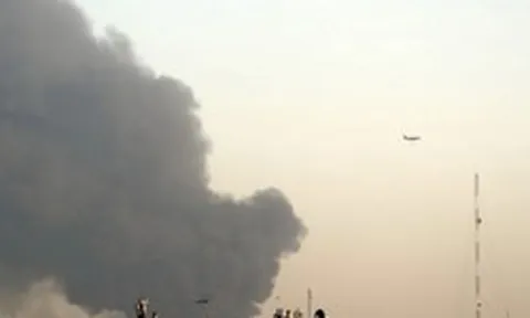 Nổ nhà máy lọc dầu Iran, chưa rõ nguyên nhân