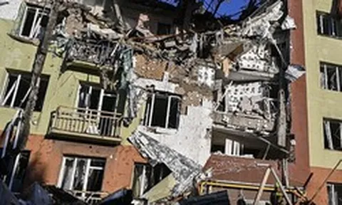 Lý do đằng sau lệnh ngừng bắn 32 giờ giữa giữa Nga và Ukraine