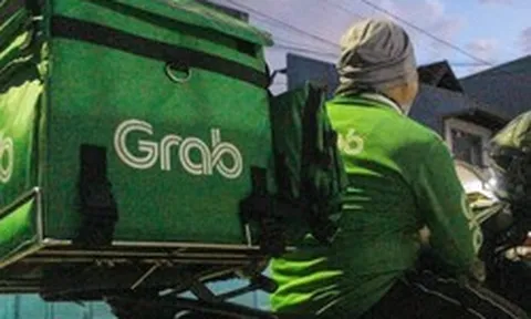 Tiếp cận hàng triệu người thu nhập không ổn định, không tài sản đảm bảo: Grab đang 'ăn' miếng bánh tín dụng béo bở, viết lại luật chơi ngành ngân hàng