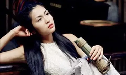 "Ngọc nữ màn ảnh" làm lộ bí mật