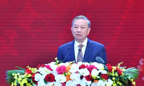 Tổng Bí thư ký ban hành Quy định về công tác chính trị, tư tưởng trong Đảng