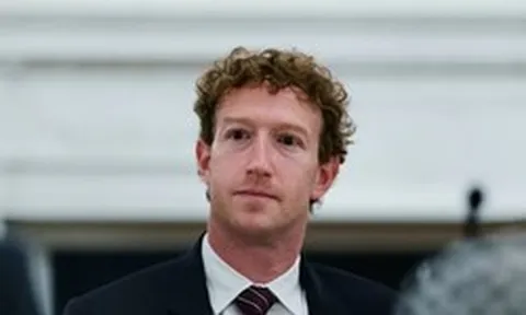Mark Zuckerberg chuẩn bị "số hóa" chính bản thân mình, dành 10 tiếng mỗi ngày để lập trình bản sao AI