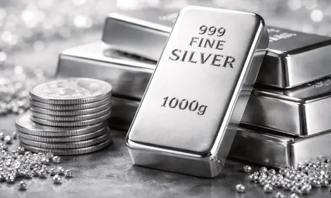 Giá bạc hôm nay (13/4): Giá bạc trong nước và thế giới đồng loạt giảm sâu