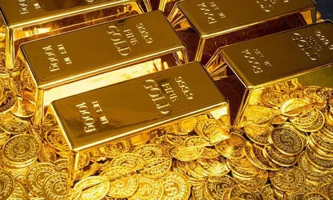 Giá vàng hôm nay (15/4): Vàng SJC và nhẫn sau một đêm tăng 2,5 triệu đồng/lượng