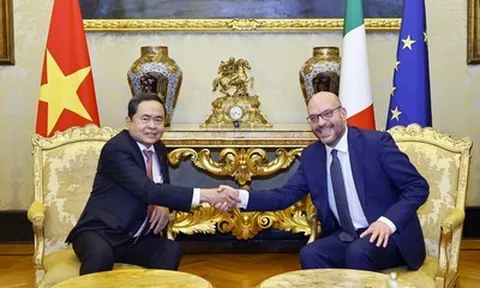 Chủ tịch Quốc hội Trần Thanh Mẫn hội đàm với Chủ tịch Hạ viện Italia