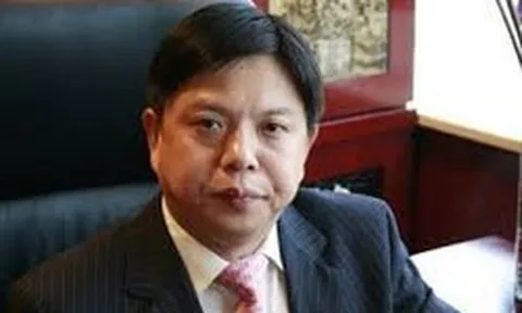 NÓNG: 1 “ông lớn” ngành truyền thông bất ngờ qua đời, giới giải trí bàng hoàng