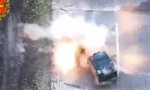 Ukraine nói lần đầu dùng “robot sát thủ” chiếm trận địa Nga, không cần tới bộ binh