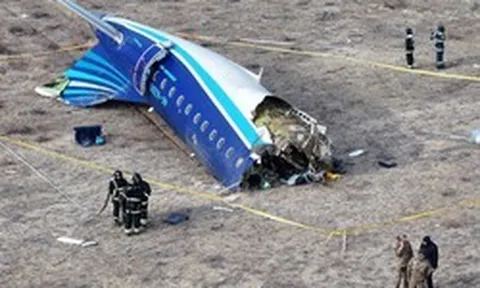 'Tấn công ngoài ý muốn' khiến máy bay rơi, 38 người thiệt mạng: Nga đồng ý bồi thường