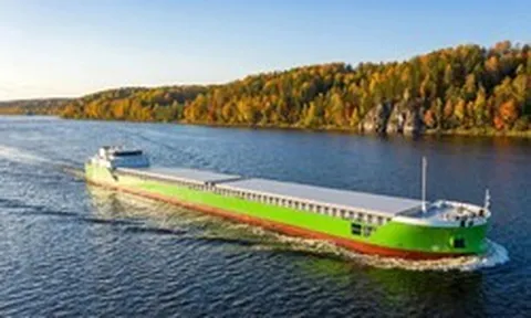 Eo biển Hormuz bị phong tỏa, Tây Ban Nha lập kỷ lục mua LNG Nga