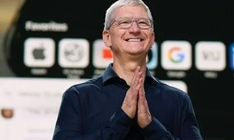 Tim Cook bị giảm lương khi còn là CEO Apple