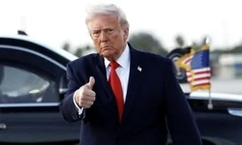 Tổng thống Trump gia hạn thỏa thuận ngừng bắn, lãnh đạo Iran đáp trả bất ngờ