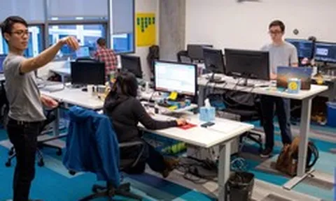 Gần 9.000 nhân viên tại một tập đoàn công nghệ vừa bị 'mời' nghỉ hưu sớm, có người đã gắn bó hàng thập kỷ cũng trong diện tinh giản