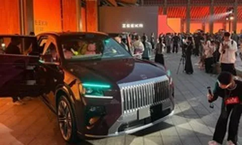 Gã khổng lồ xe điện âm thầm vượt mặt BYD, làm lung lay trật tự toàn ngành ô tô: 'Tắc kè hoa' khiến cả thế giới phải 'cắp sách' đến học hỏi