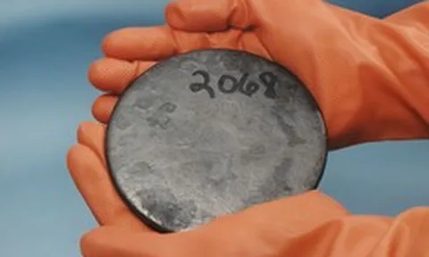 Phát minh của Trung Quốc làm chấn động ngành vật liệu: Động cơ bằng 1/30 sợi tóc người ‘bẫy’ kho báu 4,5 tỷ tấn dưới biển, mở cơ hội cho năng lượng tương lai