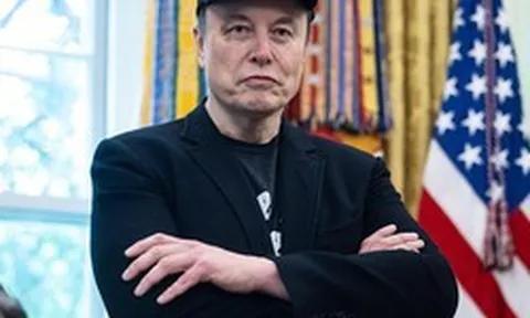 Elon Musk tiên đoán không tưởng về 4 năm tới, tuyên bố con người sẽ phí sức nếu cố làm điều này