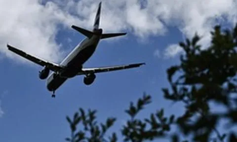 Giữa lúc cả thế giới thiếu xăng, dầu, Trung Quốc đã 'biến' CO2 thành nhiên liệu cho máy bay, hiệu suất ổn định suốt 800 giờ