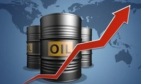 Giá dầu vọt lên hơn 120 USD/thùng