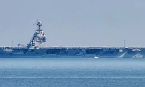 Siêu tàu sân bay USS Ford Mỹ trở về nước sau kỷ lục 300 ngày thực hiện nhiệm vụ trên biển