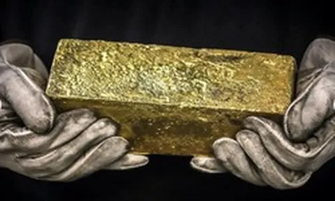 Giá vàng giảm 2 tuần liên tiếp, chuyên gia tiết lộ: Một khi điều này xảy ra, cuộc chơi mới sẽ bắt đầu