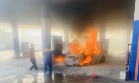 Vụ cháy ô tô tại cây xăng khiến 2 người tử vong: Phát hiện hàng chục khối pin, ắc quy trên xe