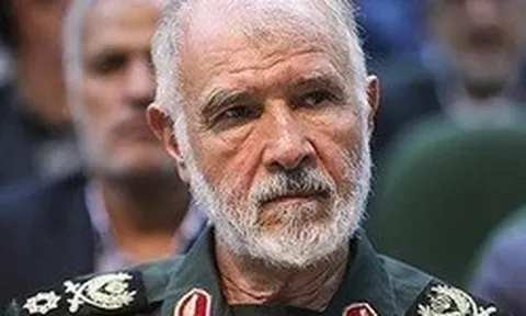 Tướng Iran tuyên bố nóng, Mỹ ra thông báo căng thẳng về Hormuz