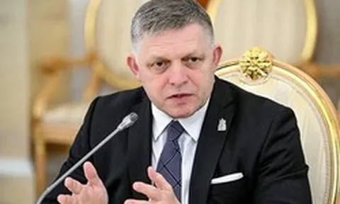 Chuyến đi Moscow khiến châu Âu thêm rạn nứt