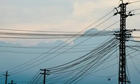 Đang thiếu hơn 1 tỷ kWh điện nhưng nước láng giềng Nga lên kế hoạch ngừng nhập khẩu từ Moscow trong năm tới