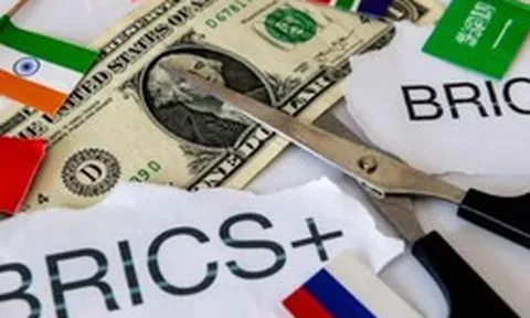 BRICS tăng tốc phi đô la hoá, xây dựng hệ thống tài chính phá thế độc tôn của phương Tây, lung lay vị thế SWIFT, IMF, World Bank