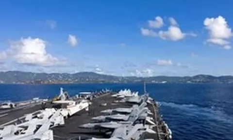 Tàu sân bay lớn nhất thế giới của Mỹ trở về từ Trung Đông