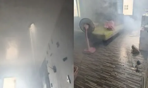 Người phụ nữ gãy chân vì vật lạ xuyên thủng mái nhà khi đang ở phòng ngủ