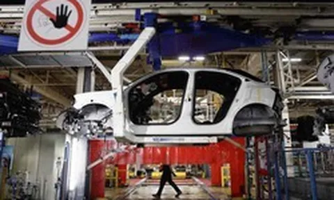 Cú sốc xe xăng: Hàng loạt dây chuyền sản xuất bỏ không bị Trung Quốc thâu tóm, xe điện ‘made in China’ sắp xâm chiếm thế giới