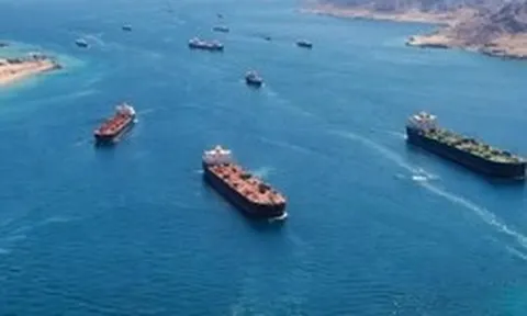 Iran phủ nhận kế hoạch thu phí đường thủy tại eo biển Hormuz