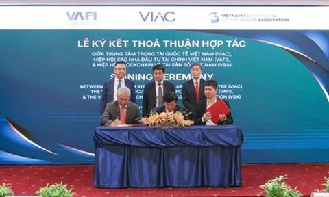 Ra mắt hội đồng chuyên gia giải quyết tranh chấp FinTech, “dọn đường” cho Trung tâm Tài chính Quốc tế