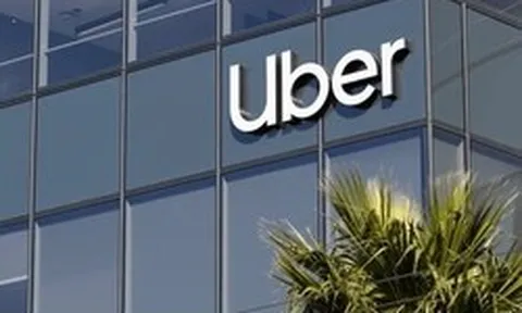 Vừa kinh doanh khách sạn, vừa đặt cược 10 tỷ USD vào Robotaxi: Uber đang âm mưu điều gì?