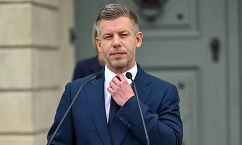 Ông Magyar nói sẵn sàng gặp ông Zelensky đầu tuần tới, với một điều kiện