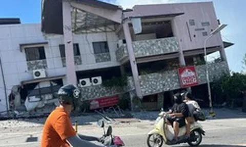 Động đất Philippines: Thương vong tăng, sóng thần tới Nhật Bản