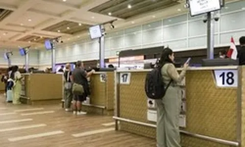Bê bối tham nhũng rúng động nước Đông Nam Á: Loạt quan chức xuất nhập cảnh bị bắt vì 'vòi' 230 tỷ đồng từ người nước ngoài, cựu thứ trưởng bỏ túi 160 triệu/tuần, hơn 35 cán bộ có nguồn thu bất chính